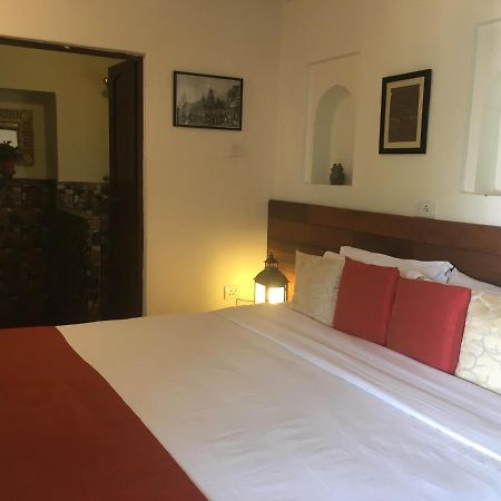 Panchkote Raj Ganges Bed & Breakfast Varanasi Ngoại thất bức ảnh